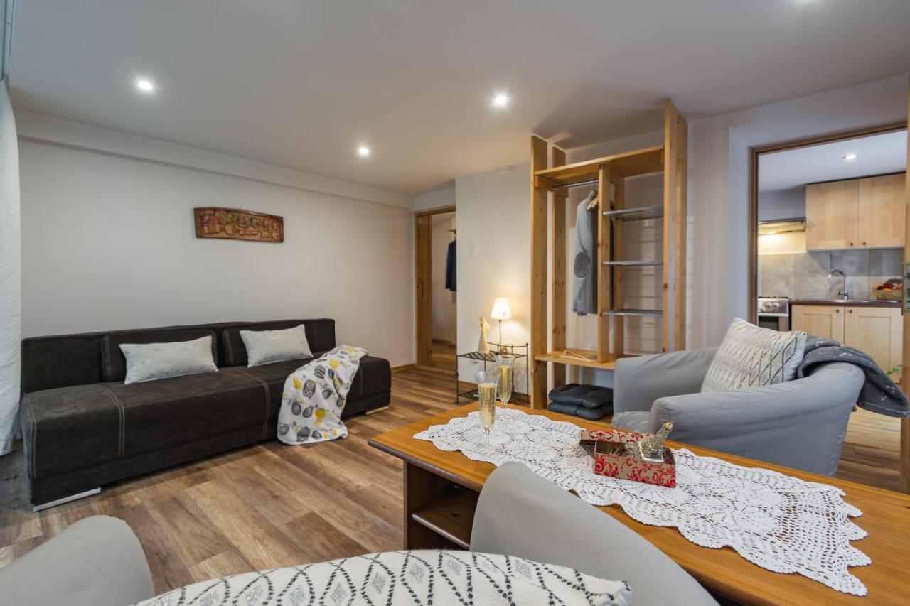 Pokoje I Apartamenty Centrum - Willa Bajeczka Zakopane Bagian luar foto